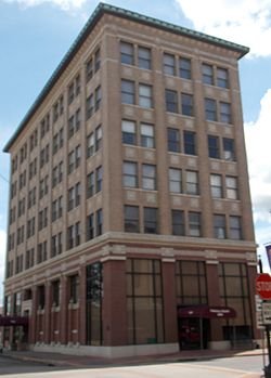 BuildingEnergyP's tweet image. The best way to preserve asset value and avoid significant capital expenditure that benefits future owners is to use C-PACE to fund capital investment with long-term, fixed-rate money. Learn more: buildingenergyperformance.com/news/achieve-t…