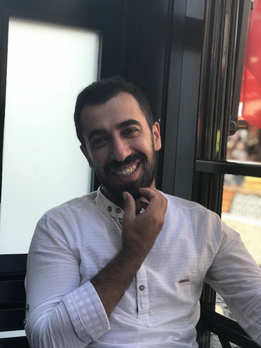 Ne diledim biliyor musun? 
-İyi bir insan olmayı. 👻 #Sahsiyet