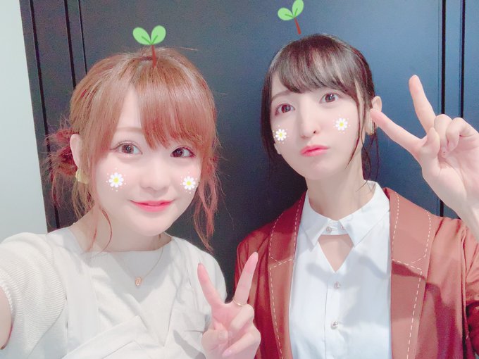 ここから手を突っ込んで乳を揉む用の穴のtwitterイラスト検索結果 ここから手を突っ込んで乳を揉む用の穴のtwitterイラスト検索結果