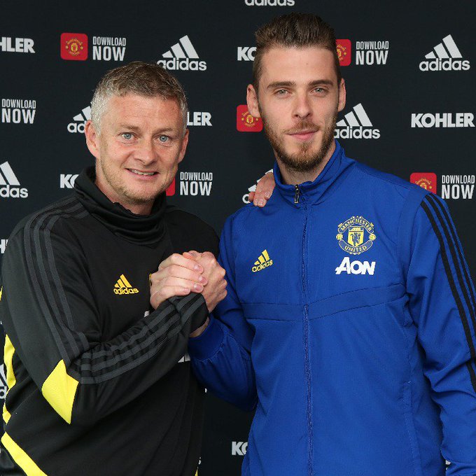 BREAKING NEWS!
De Gea telah memperpanjang kontrak hingga tahun 2023 dengan opsi tambahan satu tahun!
#DAVESTAYS #DaveSaves 🙌

#UtdIndonesia
#UnitedTogether
#UnityForUnited