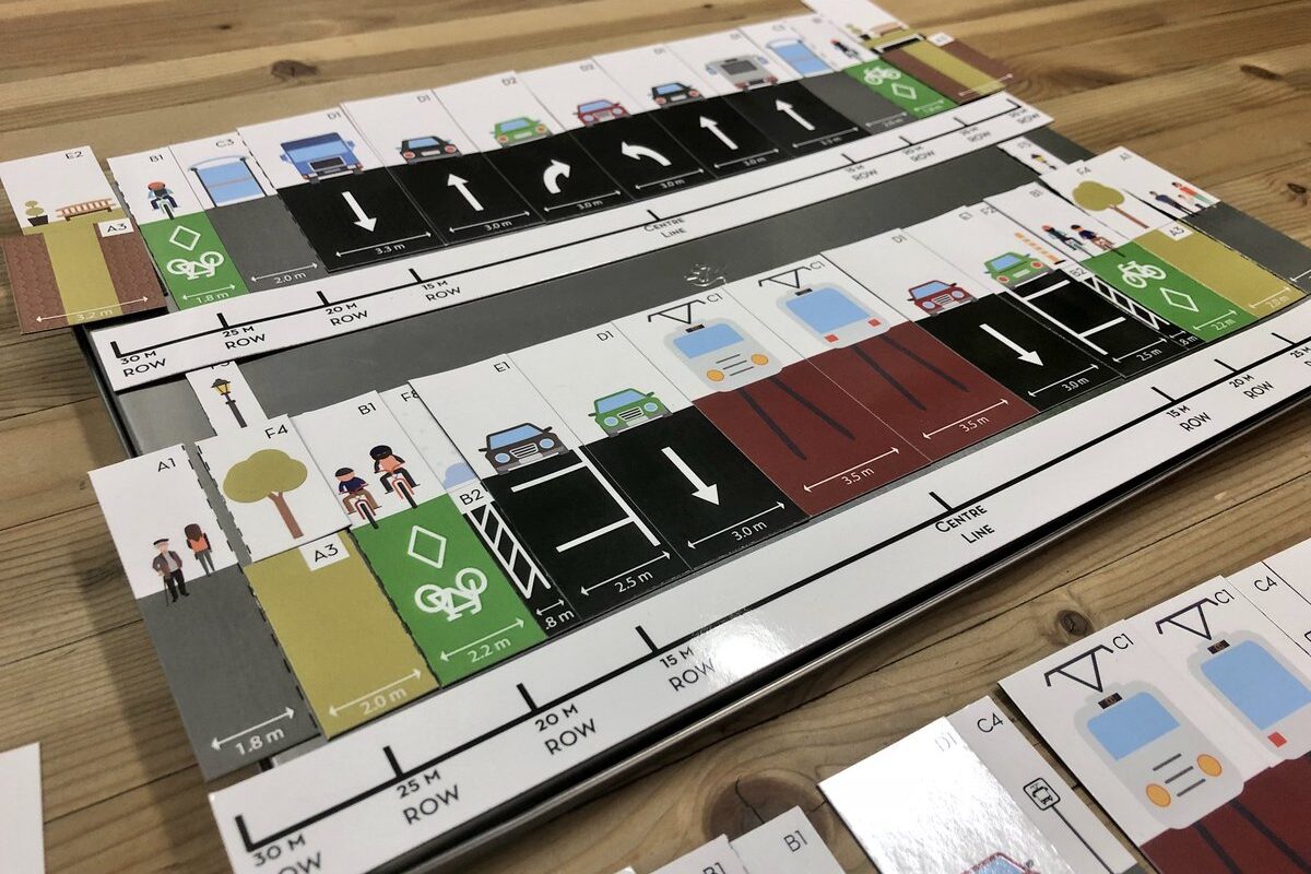 CleanAir_Canada's tweet photo. 🚲🚋🌳The new Complete Streets game is available for order! The game allows players to re-imagine a local street to visualize the size and scale of different modes of transportation
Order here➡ https://t.co/nJhDn0GRod
#CompleteStreetsCoalition #cycleTO #urbanplanning #cities https://t.co/KwDlkXXcEK