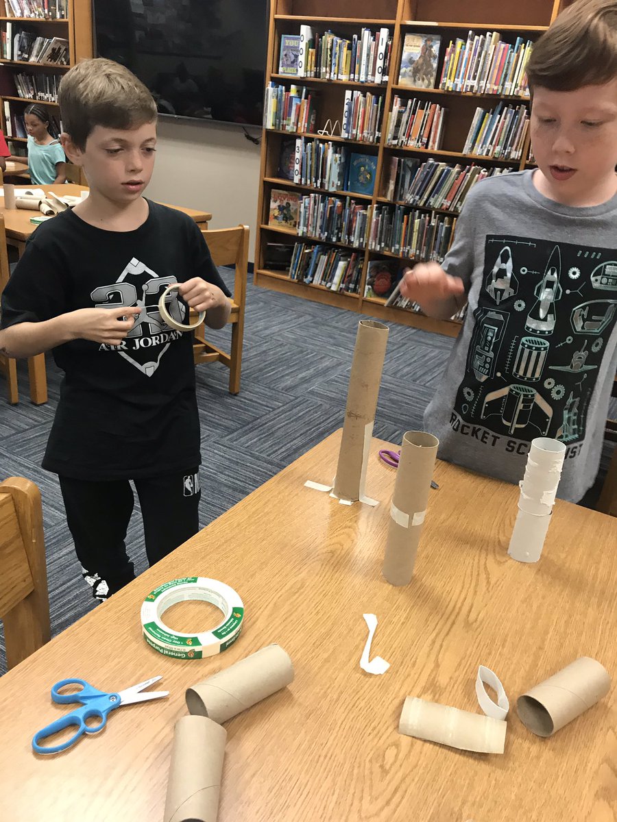 WestBlvdElem's tweet image. Building roller coasters out of paper tubes and tape. #speed #designplan #cooperation