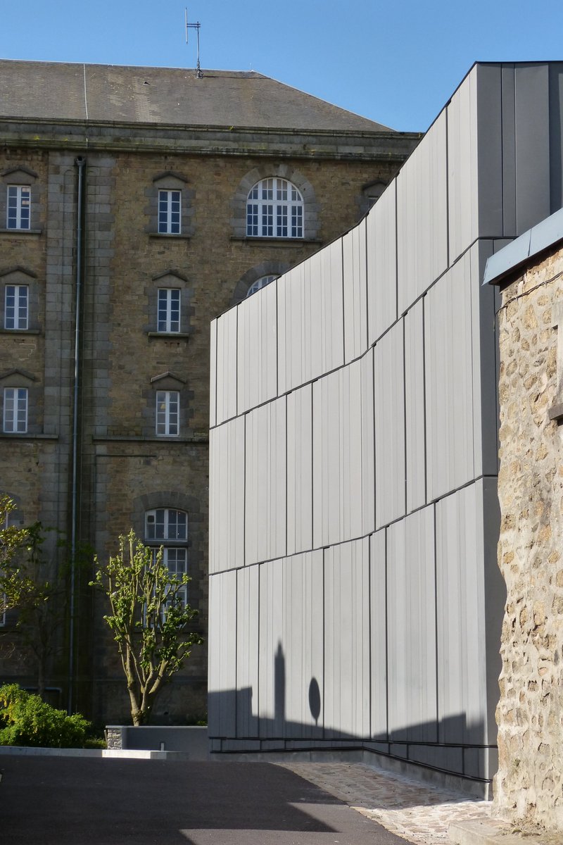 [JOURNÉES EUROPÉENNES DU PATRIMOINE]
Au programme, samedi 21 septembre :

Visite guidée du théâtre à Coutances, rdv à 11h - Réservation au 02 72 88 14 25

Circuit guidé à Coutances, rdv à 15h devant la mairie

Circuit guidé à Agon-Coutainville, rdv à 15h sur la cale du centre