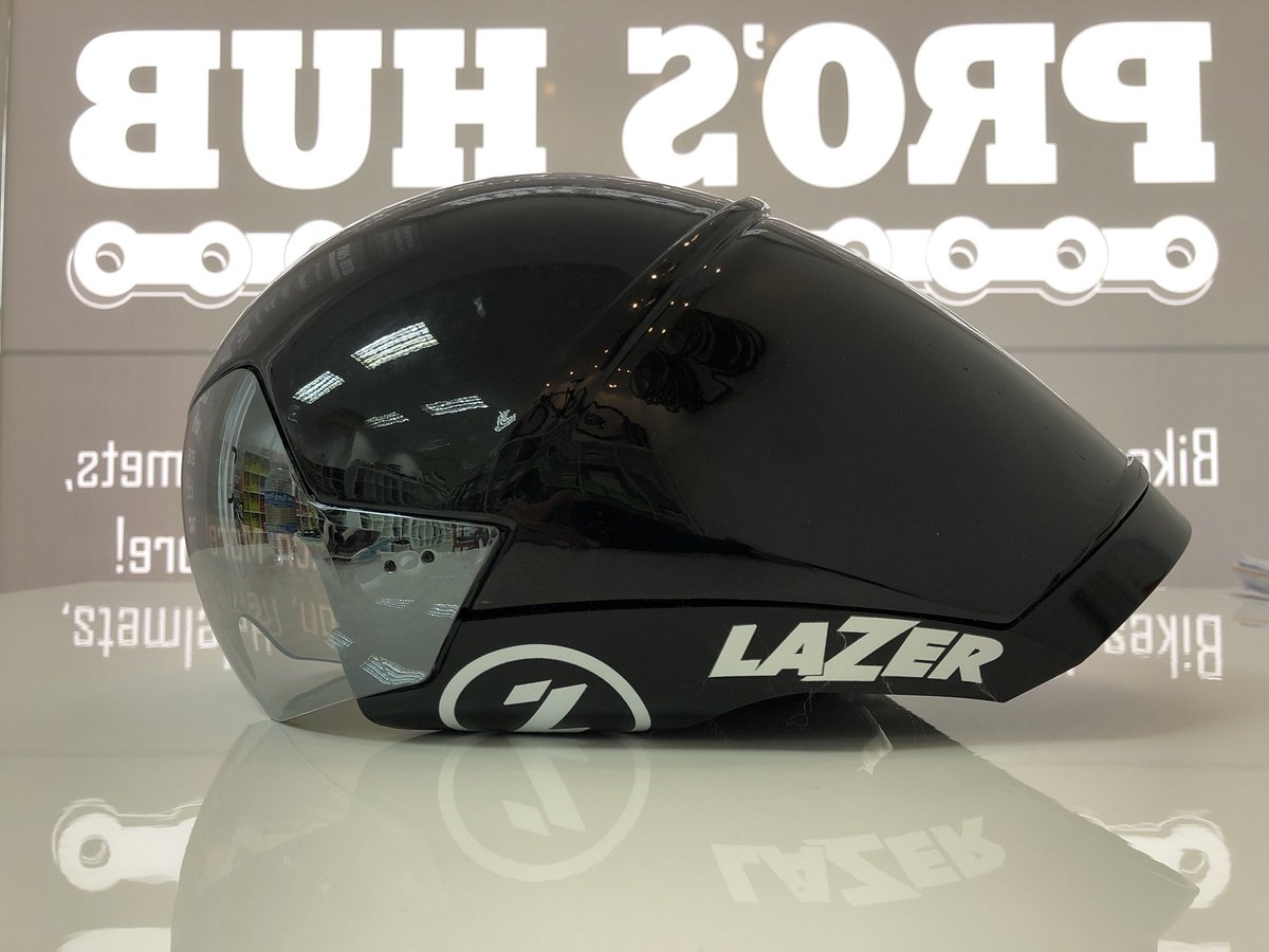 This 9000 euro TT/Tri bike will be for sale <a href="/TheProsHub/">The Pro's Hub</a> in October for 3500 euro! BARGAIN! K-ONE, Campagnolo Electronic, 50mm carbon clincher wheels! Doors open October 1st! Free TT helmet included!