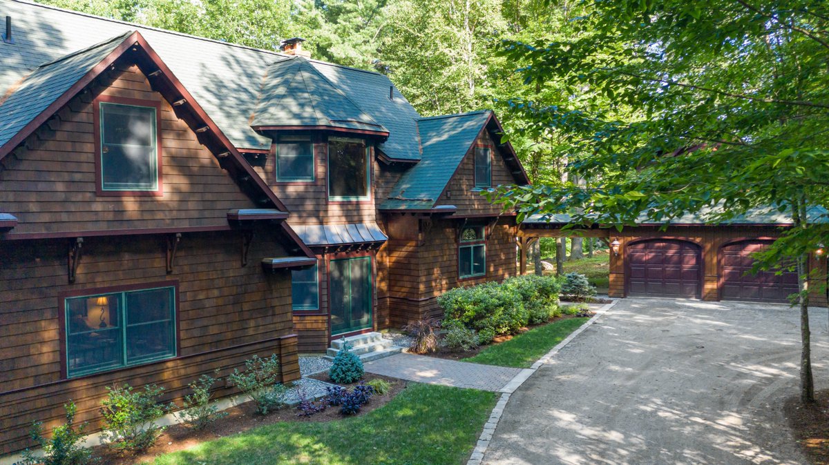 Brie Stephens- Lake Life Realty tweet media