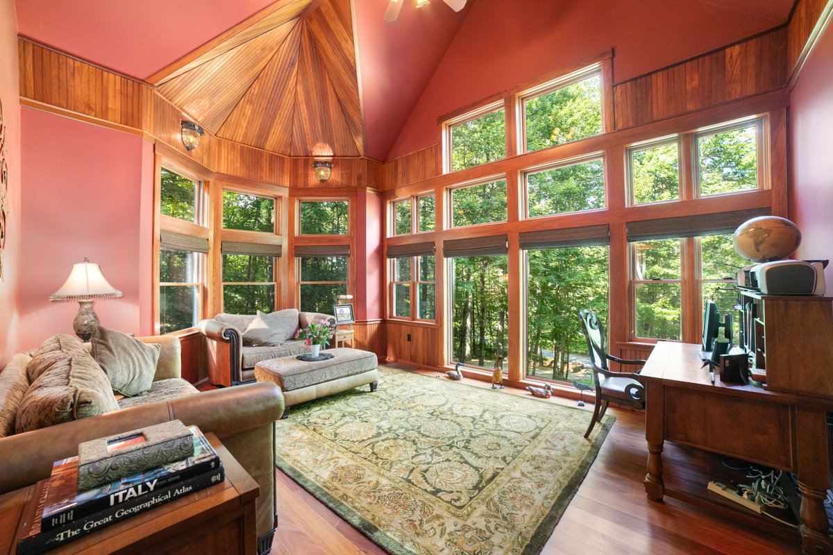 Brie Stephens- Lake Life Realty tweet media