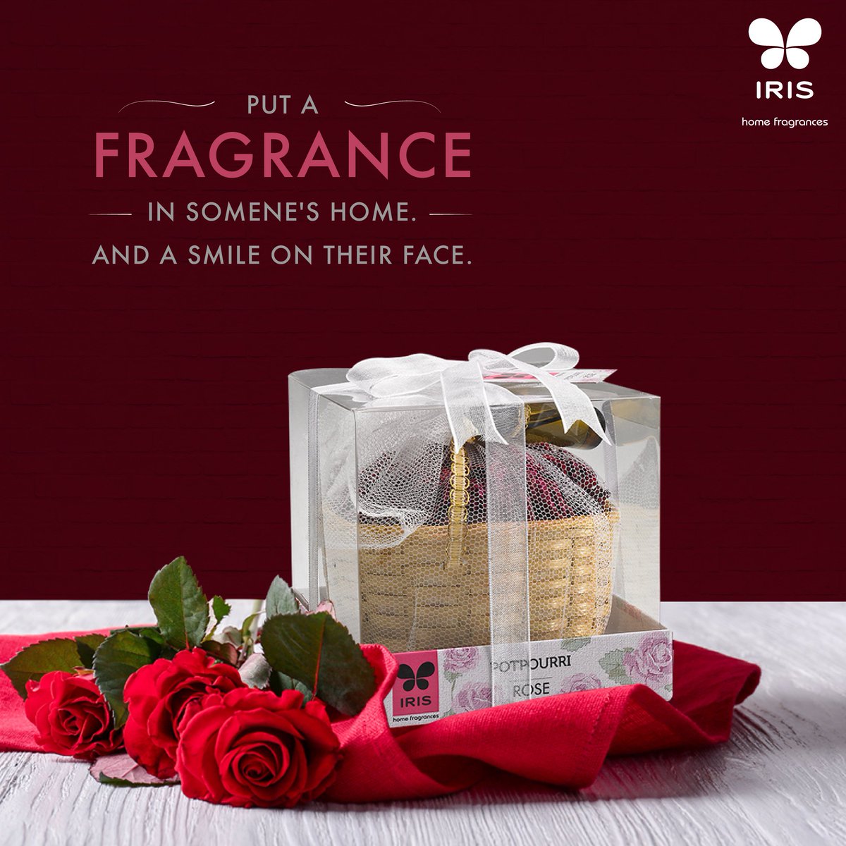 Make someone happy with a special fragrance from #Irishomefragrances.

#Gifting #ThinkGiftThinkIris #fragrances #fragranthomes #giftideas #potpourri #ROSE #potpourribasket