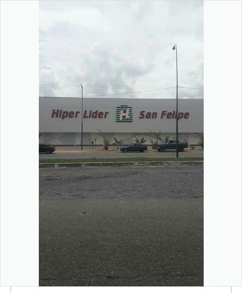 Dejare esto por acá Hiper Líder San Felipe <a href="/NicolasMaduro/">Nicolás Maduro</a> <a href="/JULIOLEONYARA/">JULIO LEÓN HEREDIA</a>