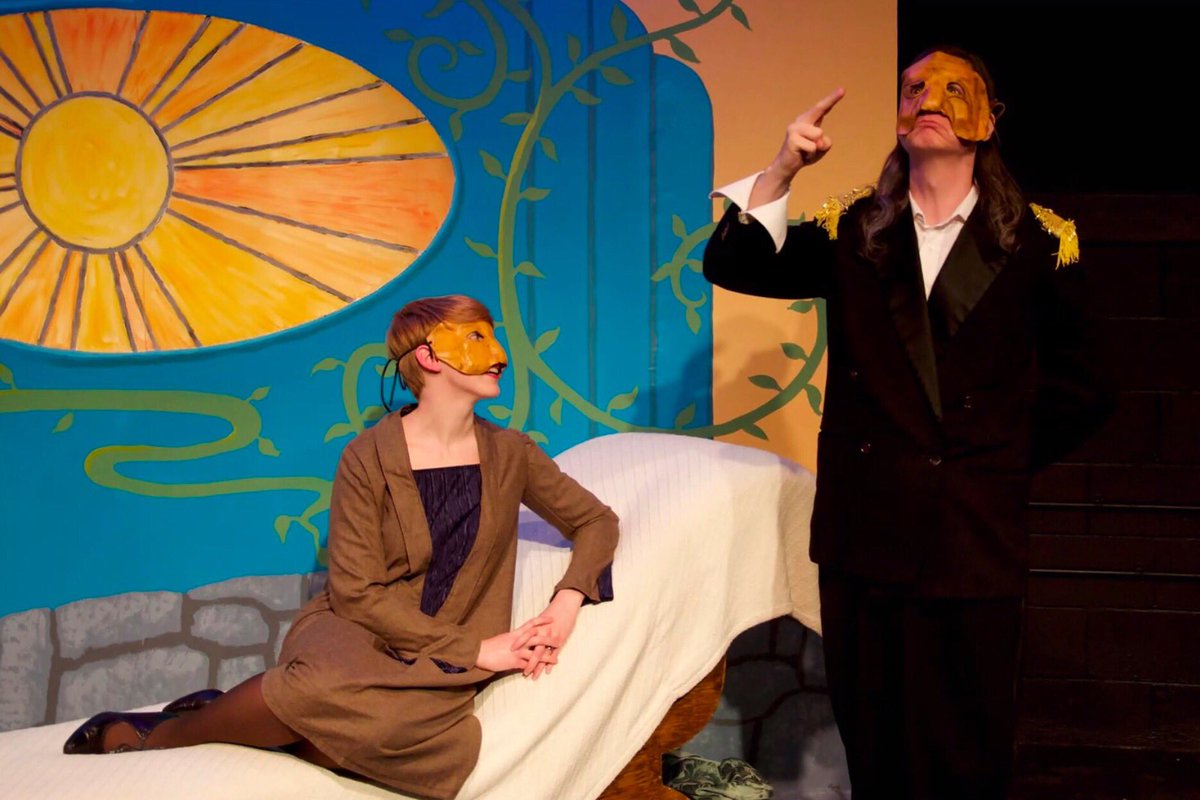 D2L's tweet image. Continuing with our #LearnAtWorkWeek: Carolyn Galvin, a Product Manager, shares how volunteering at @kwlt helped her career. She’s done acting, producing, directing, tech, board of directors + more!

Follow @ D2L_Careers on Instagram for behind the scenes of the week! #LifeAtD2L