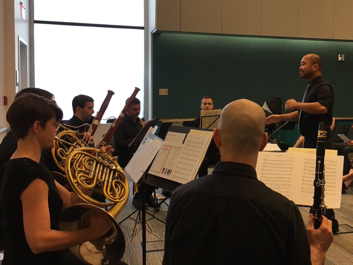 WestEndFriends's tweet photo. Bravo, District Philharmonic! Led by Music Director/Conductor Philip Espe, the District Philharmonic staged an engaging and diverse free music festival at the West End Library on September 15, with works by Mozart, Sousa, Maurice Ravel and Scott Joplin. We say: Encore! Encore! https://t.co/VVXEMbbre7