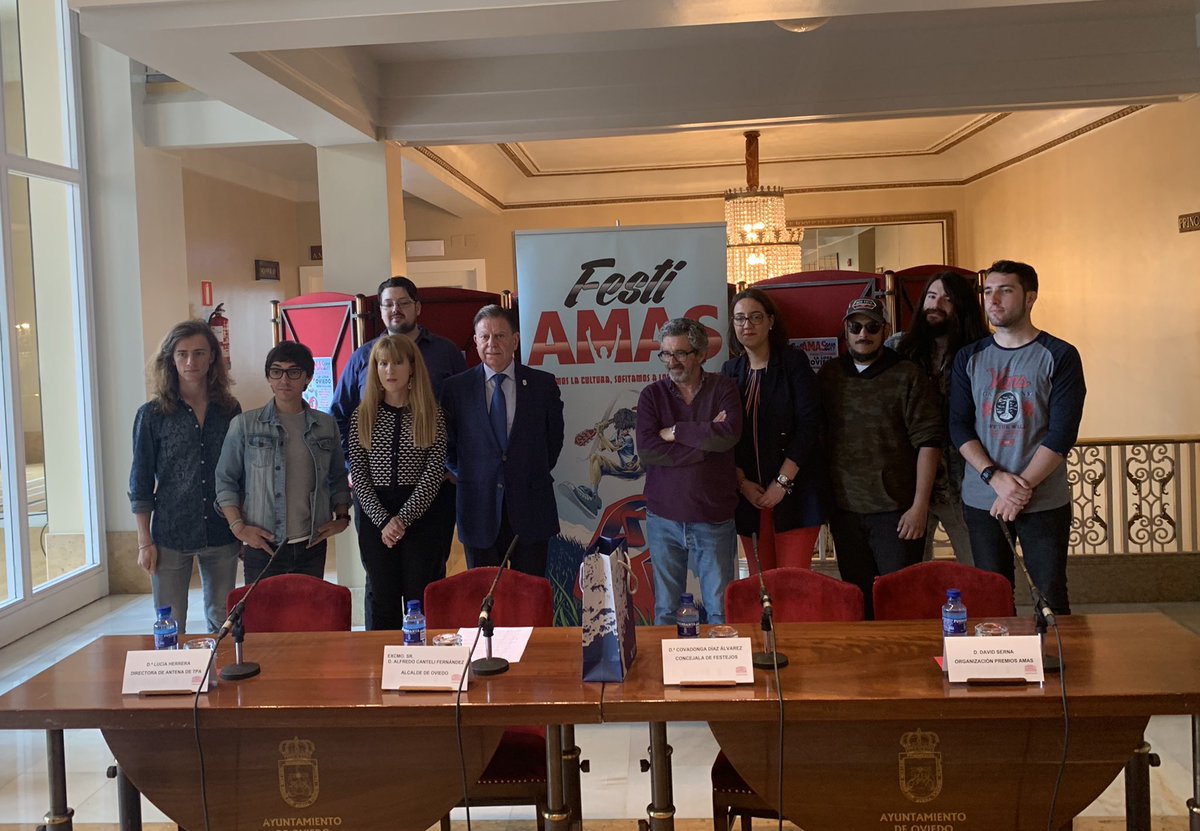 ¡Qué mejor forma de iniciar la semana que asistir a la presentación de #FestiAmas2019! Siempre apoyaré el talento de los grupos musicales y artistas asturianos 🎶 Las puertas de Oviedo están abiertas. ¡Enhorabuena a todos los galardonados con el @PremiosAMAS! 🏅
