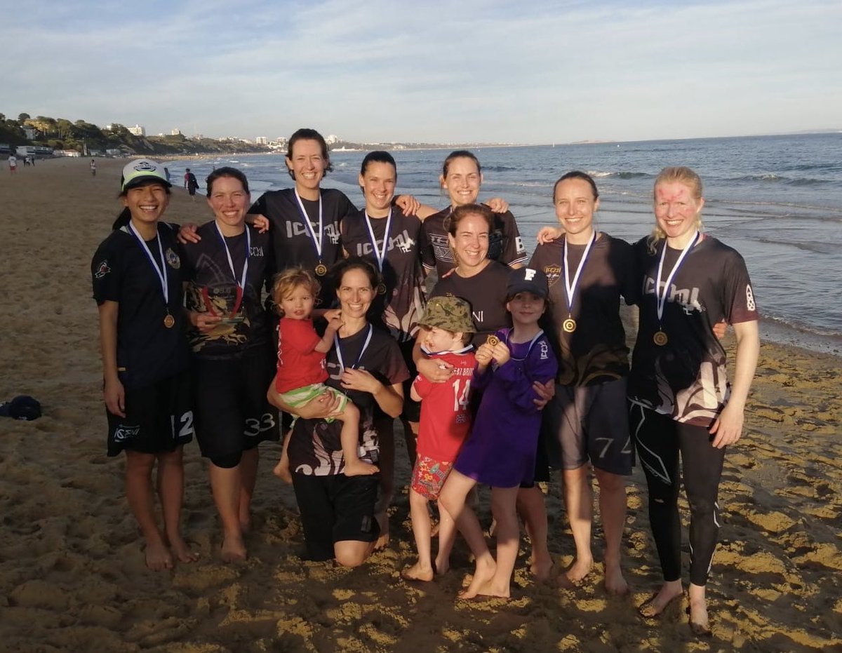 Congratulations to Icenior, our alumni/Masters team, who won the first ever Women’s National Beach championship this weekend! Can you spot six different seasons of Iceni kit? 😃 🥇🏖