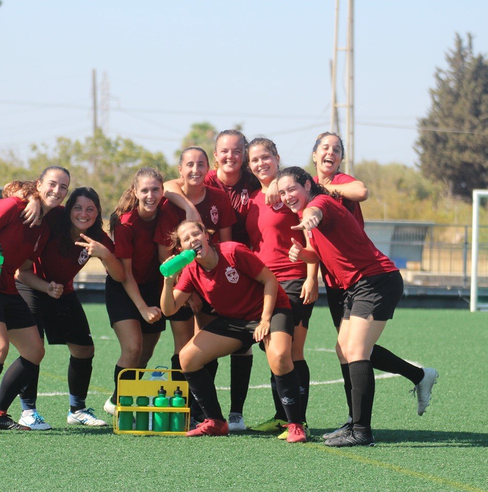 ¿Quieres saber como les ha ido a los equipos de fútbol amateurs de #CALVIÀ? En este link los encontrarás todos: 
👉 bit.ly/2meVxOI