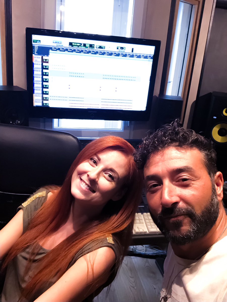 GinnyVeeMusic's tweet photo. Such a great time in the recording studio! So pleased with it πππ #recording #recordingstudio #music #musiclovers #pop #edmqueen #popmusic #newalbum #singlecomingout #happy #lovemyjob #bignews https://t.co/87PxpOBQyk