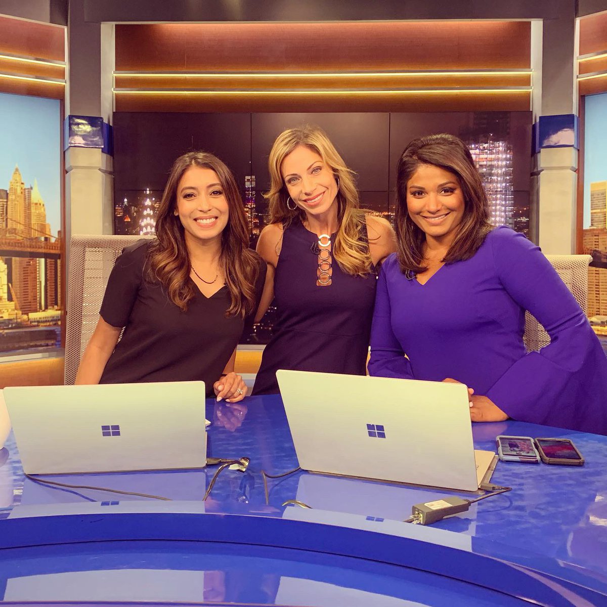 JillNicolini's tweet image. Good Morning! 👋 #trafficandweathertogether 🚙 ☀️ pulling a double today 🤭 tune in tonight 7:30pm for 🏈 @nfl  @nyjets @clevelandbrowns #pregameshow on @pix11news