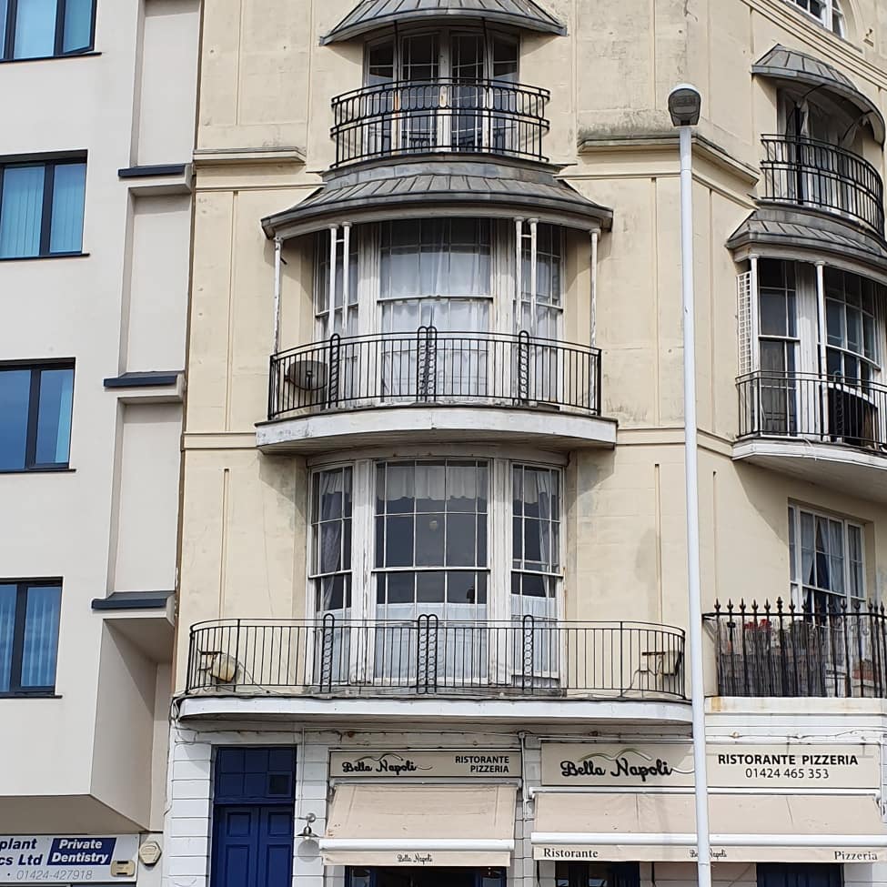 DennyRose64's tweet photo. 15 Pelham Crescent, Hastings where Anne Lister lived with Vere Hobart from 25th October 1831 to 25th April 1832. It didnt end well (thankfully) #FindingAnne #AnneLister #gentlemanjack https://t.co/M9SzhMgJt0