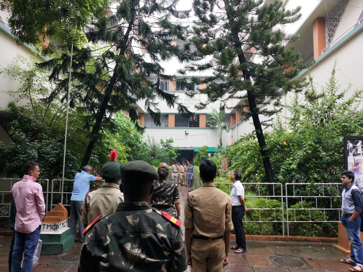 CollegeChandra's tweet photo. Independence Day observed at the college premises. https://t.co/xBCDaY4XJx
