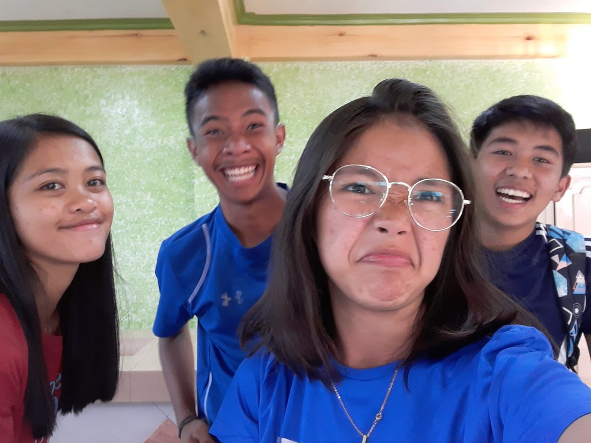 jennifer_boslon's tweet photo. Day 1 ❤ #TheIntramurals #BlueBloodedWarriors #FearlessFalcons #AngMgaIbon https://t.co/kcs1Tx44JN