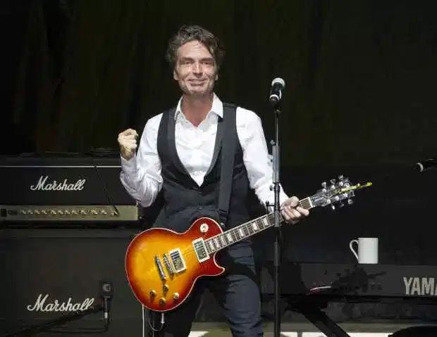Happy Birthday Richard Marx born September 16, 1963! you are an incredible musican!    