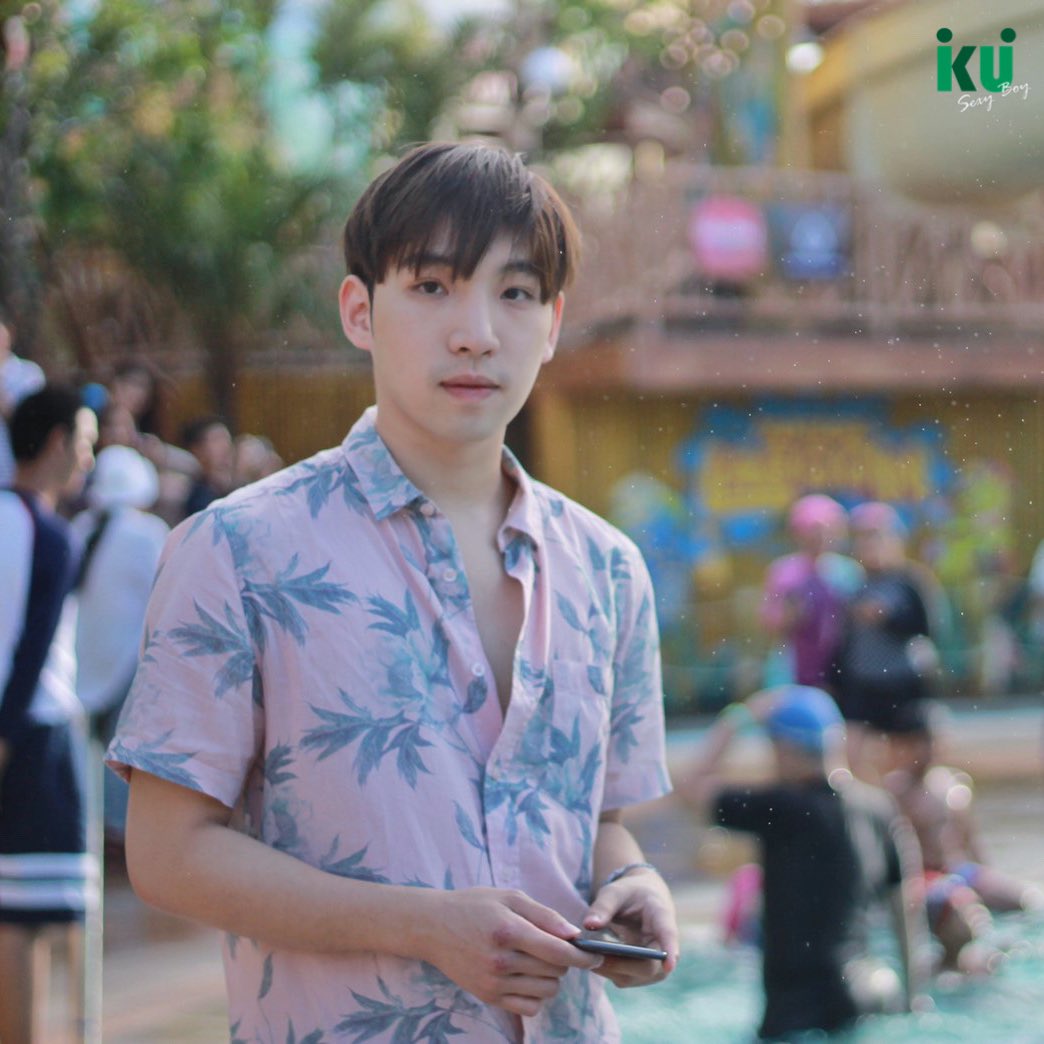 kusexyboy's tweet photo. “ไม่ชอบเพียวๆ เพราะอย่างเดียวที่ชอบคือมิกซ์” 💚
-มิกซ์
IG : mix_space
#เศรษฐศาสตร์ #ปี4 #KU76 #KUSEXYBOY #mix_space #fantasialagoonwaterpark #ThemallThailand
📸 BENJi https://t.co/iuUle2BvJg