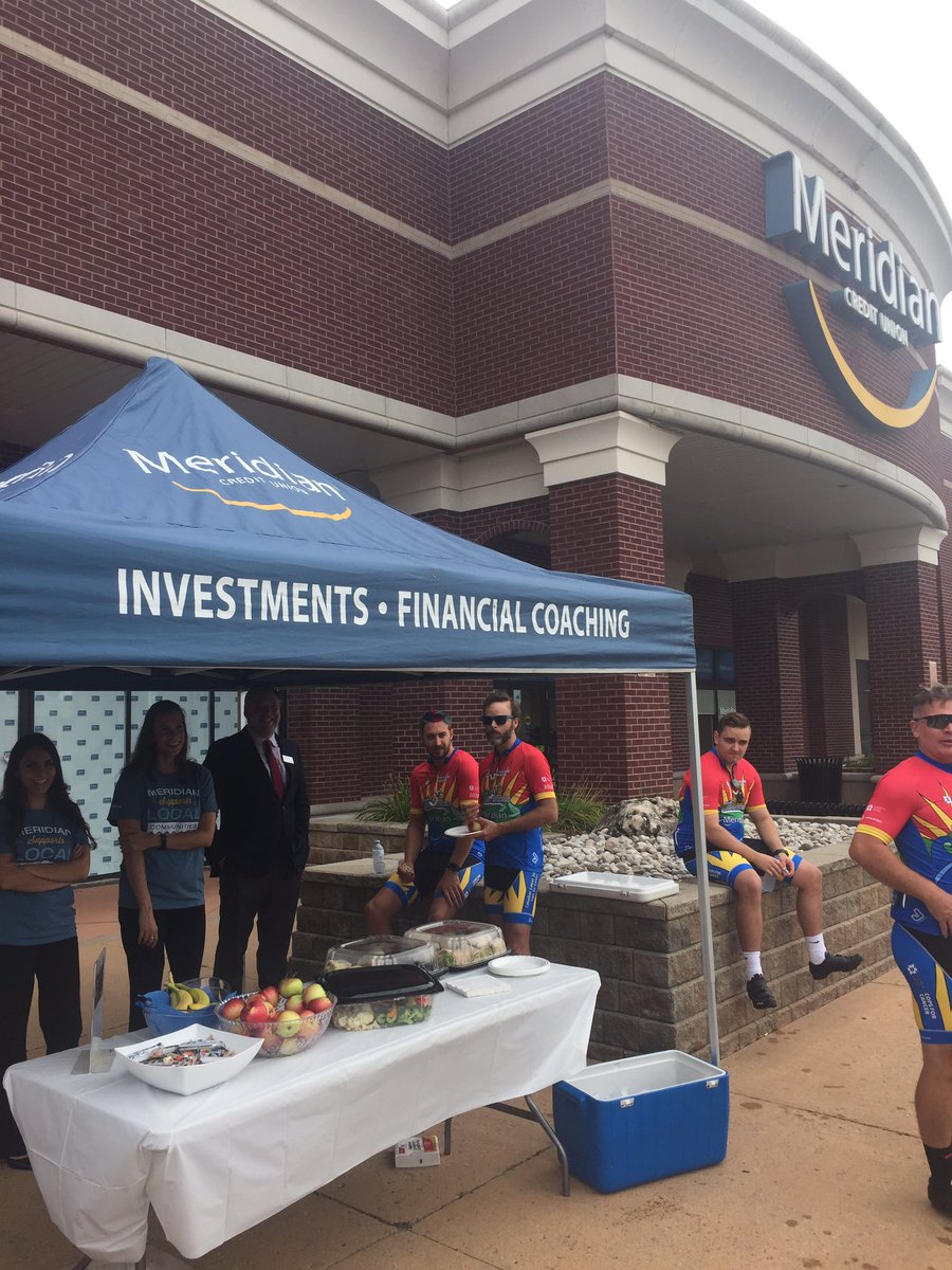 Mattbikecop's tweet photo. Healthy nutrition break thanks to our @MeridianCU main sponsor! #tourdegh #CopsforCancer #CanadianCancerSociety https://t.co/r5J2vgZj5k