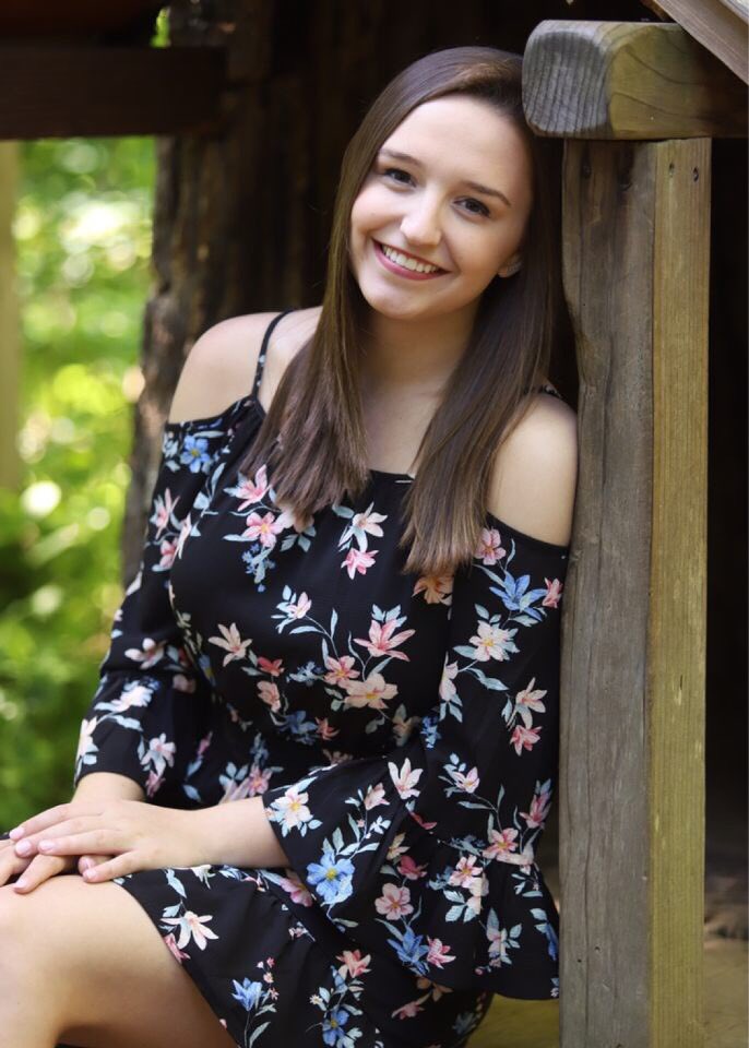 Welcome to our first edition of new member Monday! Today we’re shining a spotlight on Cassie Porteus, who is actually a senior in high school, taking classes here at OSU! #SmartyPants☺️ Join us in welcoming Cassie to UGCC and wishing her luck in all of her journeys to come!❤️🧬