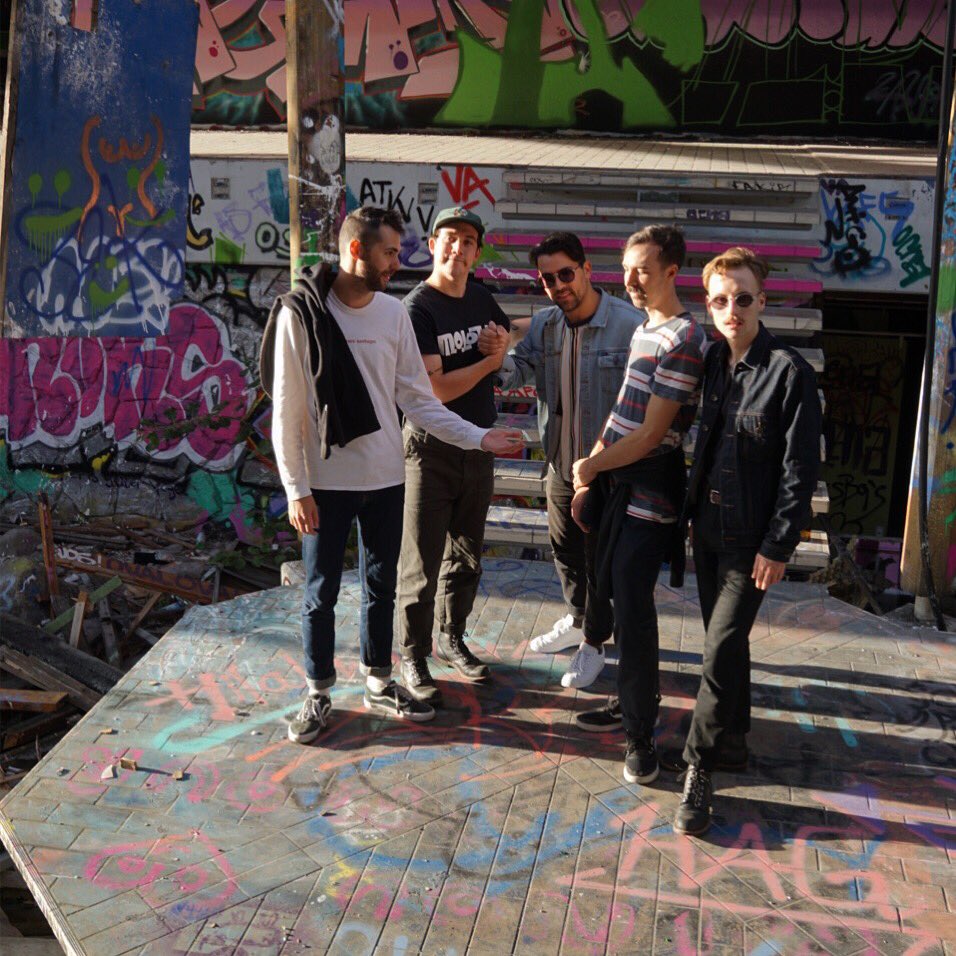 Tonight in Frankurt at <a href="/BrotfabrikFfm/">Brotfabrik Frankfurt</a>! 🇩🇪
With the boys <a href="/TheKiezOfficial/">The Kiez</a> 
8PM