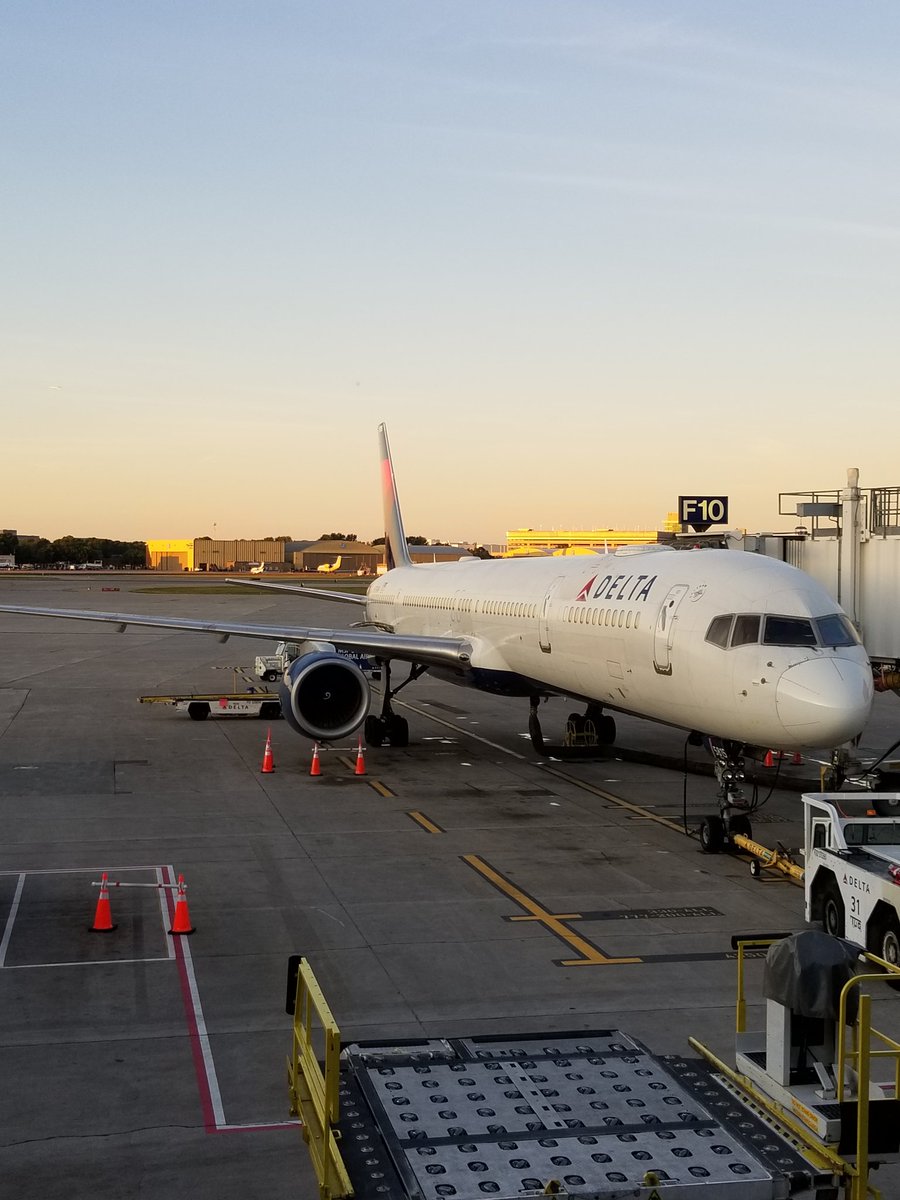 myHRcounsel's tweet photo. Headed to Austin for #NAPEO19! https://t.co/nqF1GL8b8W