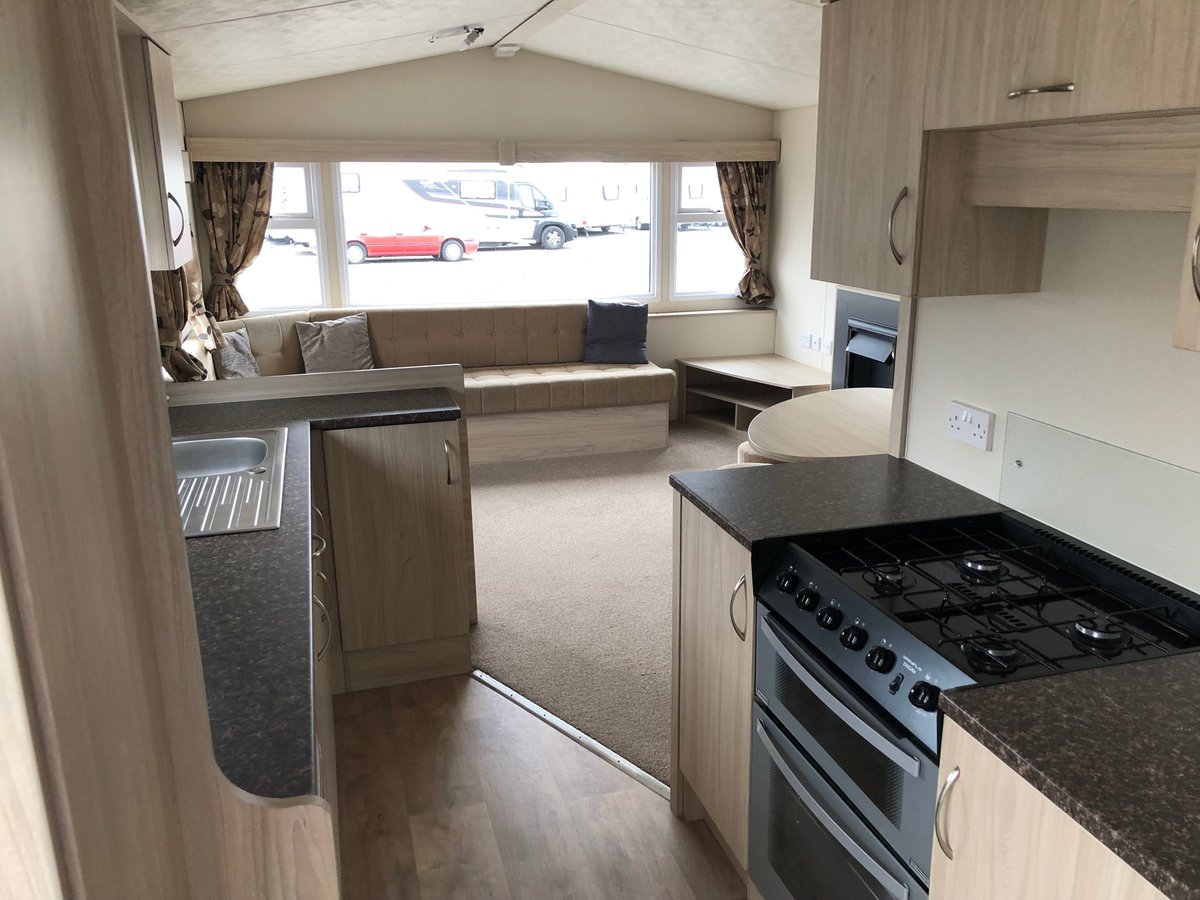 JUST IN this little beauty Delta Resort Plus 29x12 2 bedroom 2017 Excellent condition £13,500 &amp; FREE delivery available #onceitsgoneitsgone #staticcaravan #mobilehome #holidayhome #holidaypark #staticcaravanessex #holidayparkessex #holidayparkkent  #deltacaravan #ukcaravancentre