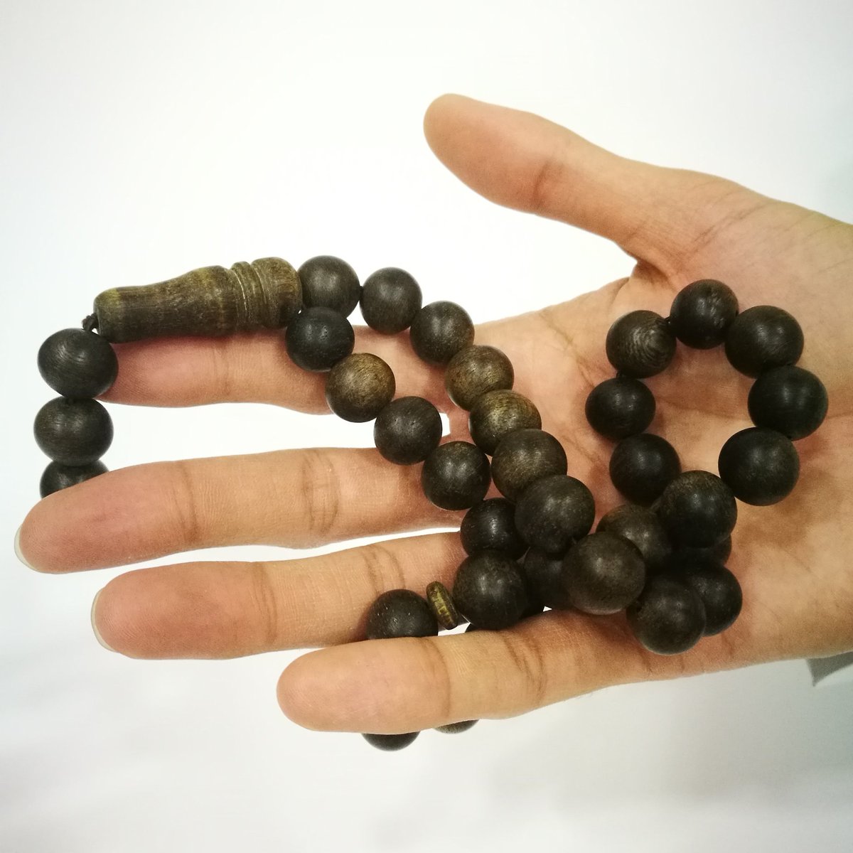 سبحة اندر وتر غطاس 650 ريال

+966542002024
#سبحة