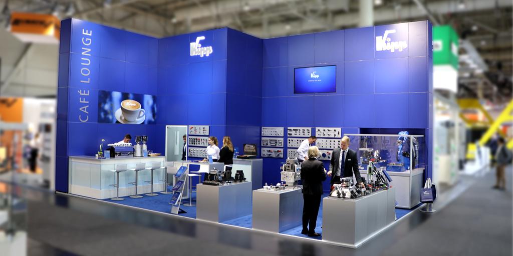 KIPPWERK's tweet photo. Seid ihr auch auf der @EMO_HANNOVER?
Dann kommt vorbei: Halle 3 | Stand G11
▶️#KIPP 5-Achs-#Schraubstock
▶️#pneumatische #Spannelemente
▶️#Automationszelle für #Spanntechnik
🔎 https://t.co/6cPD8kmPWk
#100JahreKIPP #Jubiläum #100Jahre #SICHERMITKIPP #EMO2019 #Hannover #Messe https://t.co/Xn2cTUqL8a