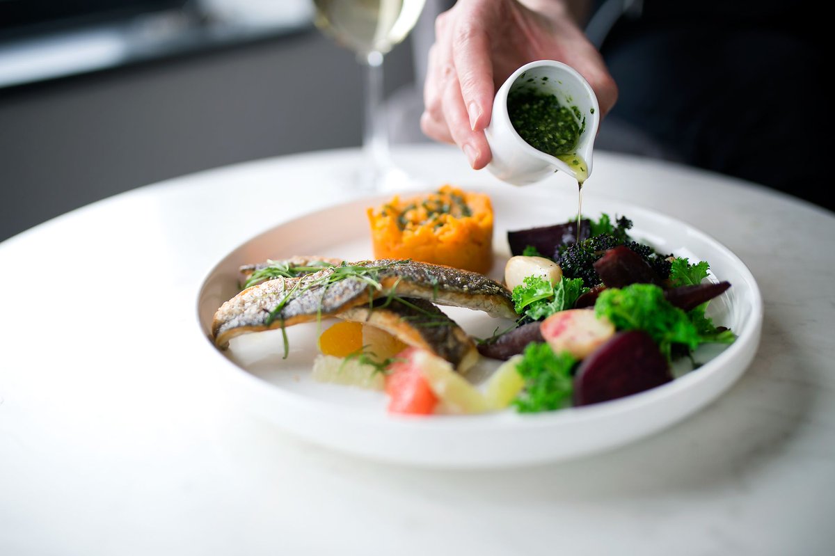 Our lunch menu gives you the freedom to choose, combine your choice of main with a second and third side to create your perfect meal. Getting what you want is as easy as 1, 2, 3. 🍽
#hixongreen #brunch #lunch #coffee #hoveactually hixongreen.co.uk/?utm_source=Tw…