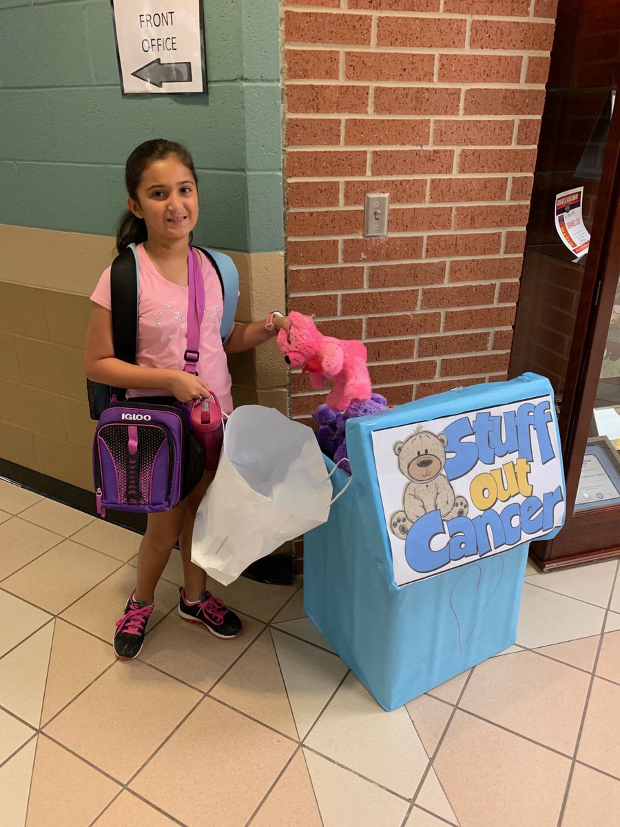 Stuff Out Cancer continues throughout September! Thank you for your donations!! #leopardspotting  ⁦<a href="/HumbleISD_LSE/">Lakeshore Elementary</a>⁩