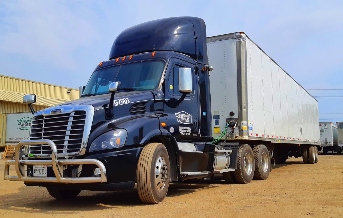 Happy Monday from our team at Greenway. Motivation and support continues to move us forward. #truckdrivers #teamwork #support #happymonday #greenwaycarriers