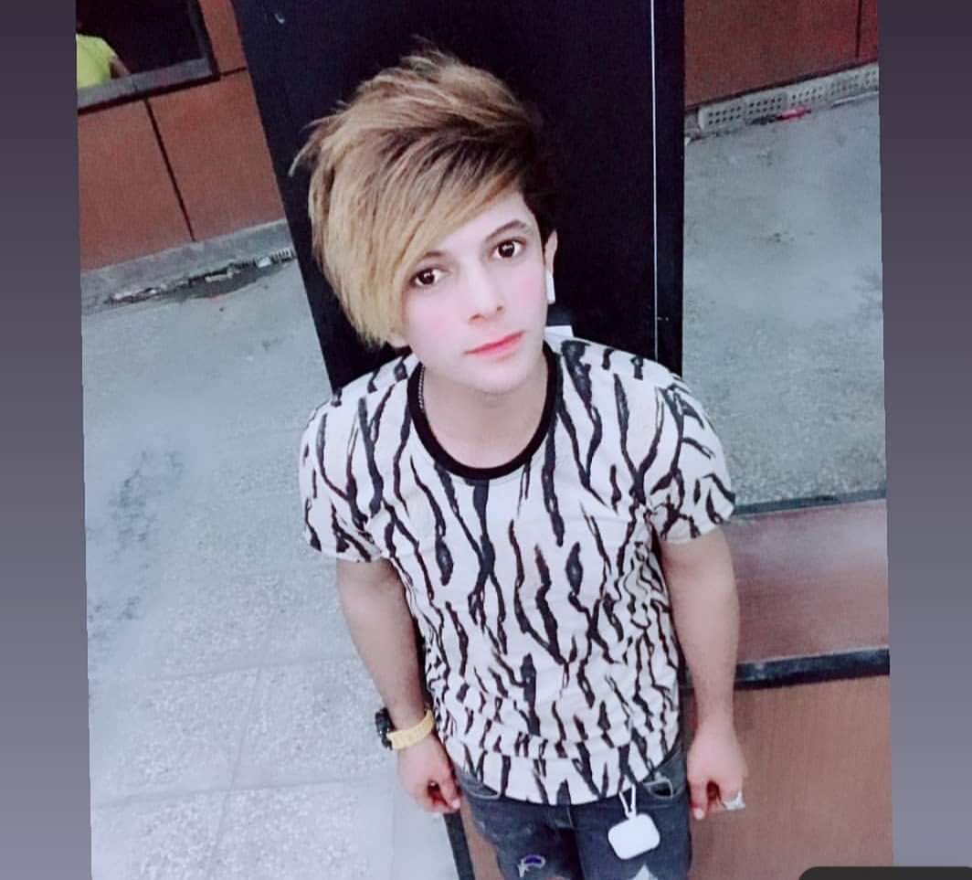 هذبوا رجالكم قبل ان تهذبوا نساءكم 
فإن عجزتم عن الرجال فانتم عن النساء اعجز
ايها الأب انت قائد السفينه وربانها فإن احسنت القياده رست على شاطئ الامن والامان وان اسأت القياده تلاقفتها الامواج وغرقت 
أبنائكم امانه في اعناقكم فلا تجعلوا منهم ضحية اصدقاء السوء والافكار المنحرفه