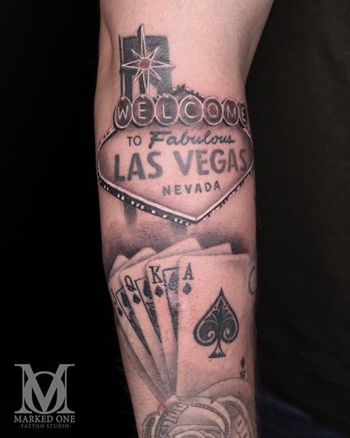 Tattoo studio in Las Vegas Downtown - LAS VEGAS - NEVADA Stock Photo - Alamy