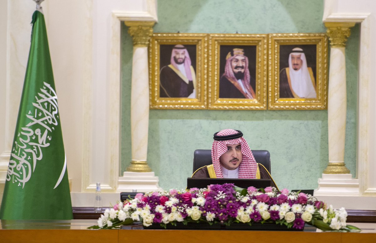 #إمارة_الجوف
سمو أمير #الجوف يرأس جلسة مجلس المنطقة ويؤكد على متابعة تنفيذ المشاريع .
spa.gov.sa/viewstory.php?…