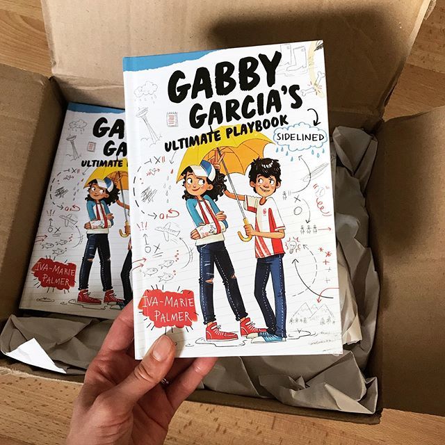 👀 Look came in the post! A nice big box of Gabby Garcia #3, Sidelined 🌧 Sadly, this one is the last one in this lovely series and I already know I’m going to miss it lots! Thank you to everyone involved in it, especially the amazing and super talented author, Iva-Marie Palme…