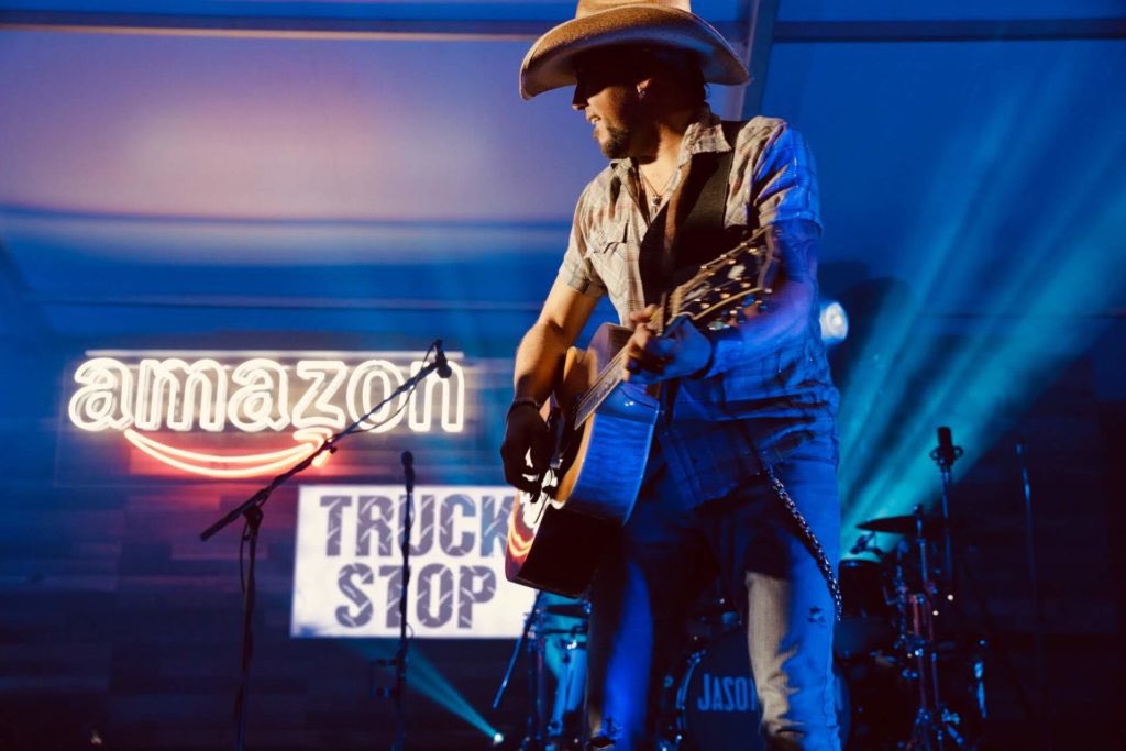 kdamp's tweet photo. Big news! We have been sitting on this one for a while. @ArkansasState is bringing @Jason_Aldean to @FNBArena Saturday February 29th! Jason's #WeBackTour includes @MorganWallen, @RileyGreenMusic, &amp; @deejaysilver1! Tickets go on sale Friday morning!
❤️🐺🆙
https://t.co/pdsJ7LemEa https://t.co/zsk6hHOPXN