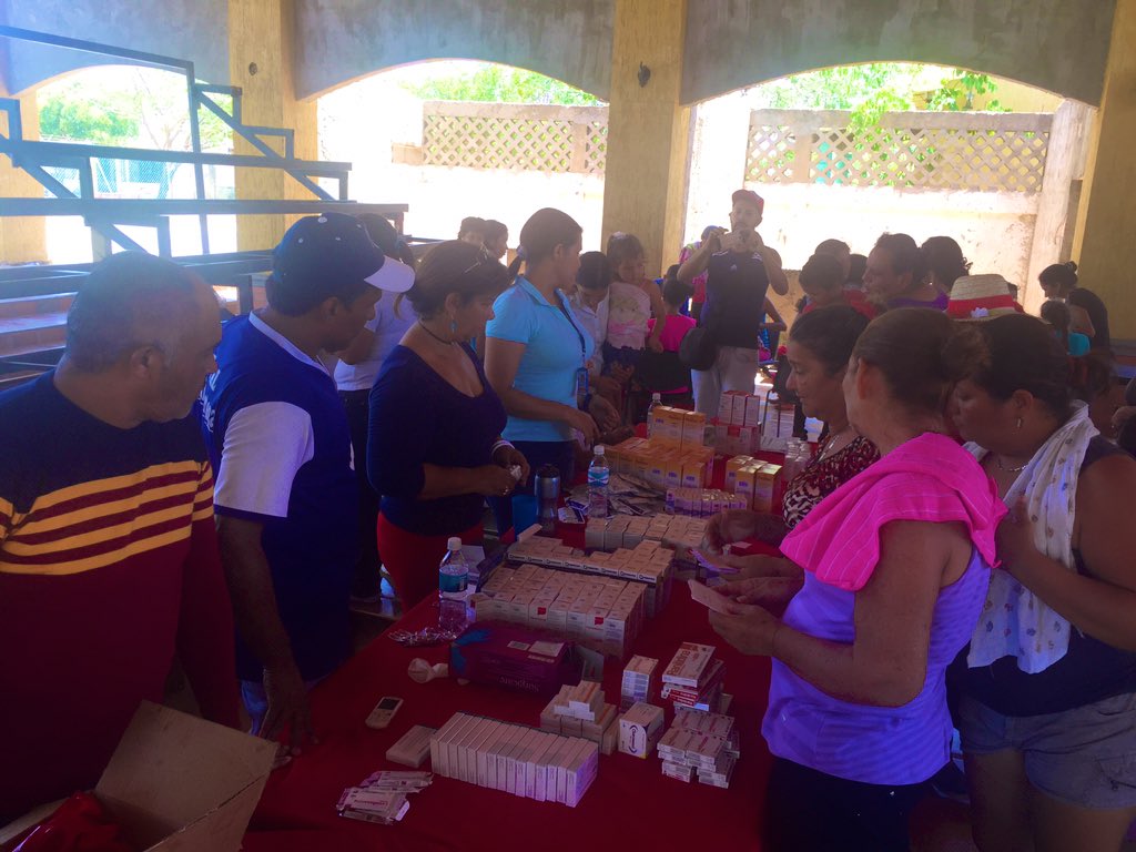 IVSSHLONE's tweet photo. Médicos Especialistas y Residentes del @IVSSAVANCESNE @ivssoficial realizaron Jornada Médica a más de 400 pescadores y sus familias en la población de Robledal Municipio Macanao. Atención Médica Integral (1/2)  @magallyvina @EduardoPinateS @DanteRivasQ @AlvaradoC_MPPS @MPPSalud https://t.co/FUfwHmsMlk