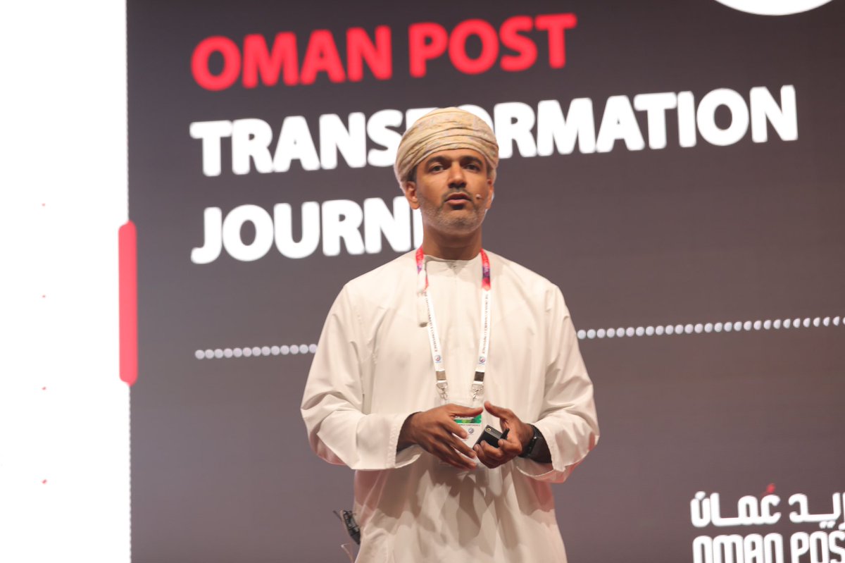 oman_post's tweet photo. شاركت #بريد_عمان في @oec2019 بورقة عمل بعنوان أهمية البريد في التجارة الإلكترونية قدمها @AlBalushiam الرئيس التنفيذي للشركة

@AsyadGroup 
#Oman_Post 
#OEC2019
#مؤتمر_عُمان_للتجارة_الإلكترونية https://t.co/Ii5vB2jyx1
