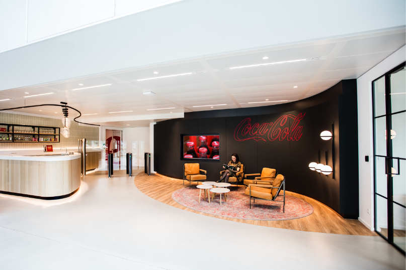 NL_Tetris's tweet photo. Just published a new article: Coca-Cola European Partners Facilities Manager about her new work environment @CocaCola_NL @CocaColaEP https://t.co/HFXFQobFis #Workplacedesign #Placespeopleenjoy #Happiness https://t.co/pxGr6sV4lu