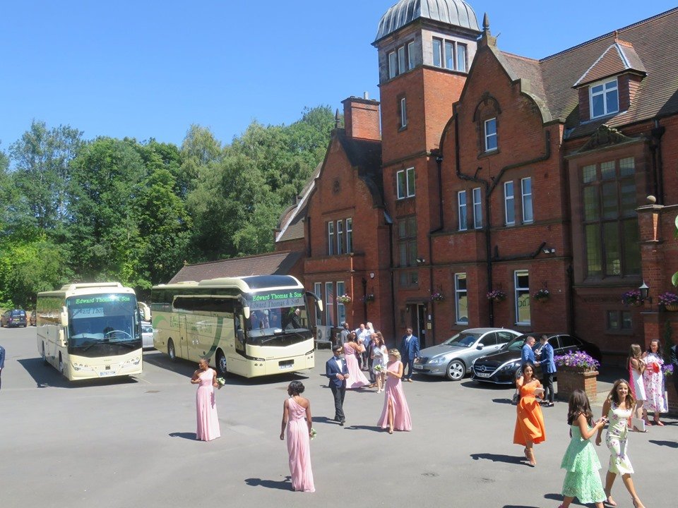 When you hold your wedding here, the house and grounds are exclusively yours for the whole day.

#wedding #weddingvenue #weddingvenuesurrey #surrey #rdh #robertdenholmhouse