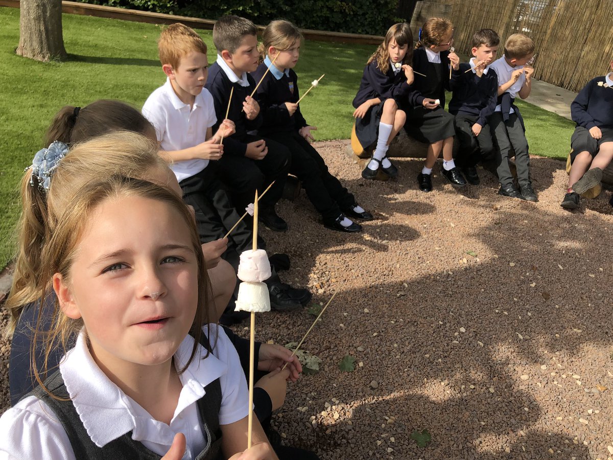 porchester's tweet photo. What topic could Lower School be starting today? Toasting buffalo meat (marshmallows) over an open fire. #didtheFlintstonesgetitright? #challengecurriculum https://t.co/RFsaBQe9A1