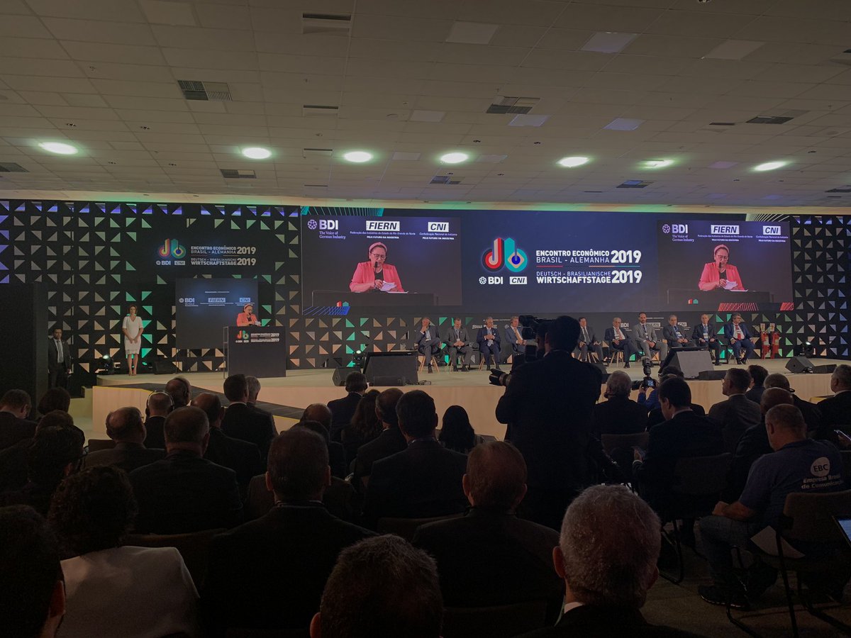 SISTEMAFIERN's tweet photo. “Estamos fazendo um esforço concentrado para melhorar o ambiente de negócios em nosso Estado” -Fátima Bezerra, Governadora do RN #eeba2019 #dbtw2019 https://t.co/twpCpFQrE7