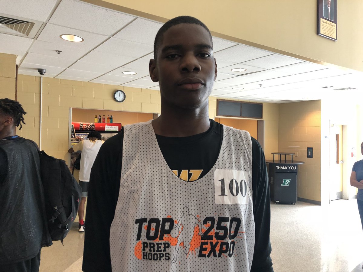 Nick Pringle (2020) 6’8 keeps developing with a growth spurt over the past few years.  Pringle plays in the Low Country at Whale Branch Early College.  Skilled big man with best basketball still in front of him down the road. #PrepHoops #PHTop250 #SwannysRoundballReview