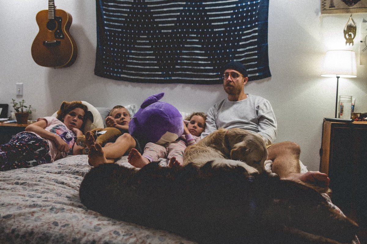 Watchin Dark Crystal w/ my Gelflings 👀