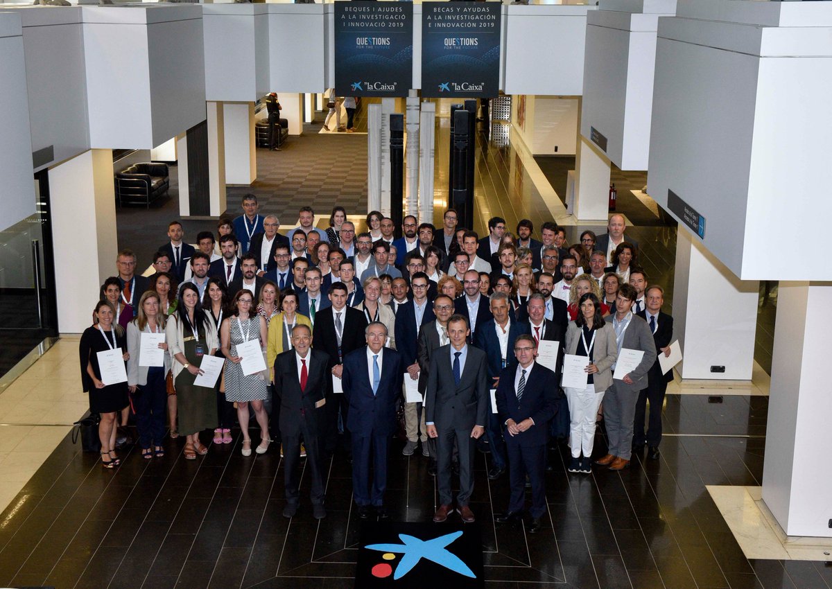 CaixaResearch (@caixaresearchca) on Twitter photo <a href="/FundlaCaixaCAT/">Fundació ”la Caixa”</a> <a href="/javiersolana/">Javier Solana</a> <a href="/MariaAbadMendez/">María Abad</a> <a href="/VHIO/">Vall d’Hebron Institute of Oncology (VHIO)</a> <a href="/astro_duque/">Pedro Duque</a> <a href="/CienciaGob/">Ministerio de Ciencia, Innovación y Universidades</a> <a href="/VioBio_Lab/">VioBio Lab</a> <a href="/cmfdezmartos/">MetBrain Lab</a> <a href="/nuria3355/">Nuria del Olmo</a> <a href="/_IFAE/">IFAE</a> @BecarislaCaixa <a href="/pforndiaz/">Pol Forn-Díaz</a> <a href="/QUANTIC_BSC/">QUANTIC group</a> <a href="/icreacommunity/">ICREA Community</a> <a href="/NAO_Therapist/">NAOTherapist</a> <a href="/uc3m/">UC3M</a> <a href="/IBE_Barcelona/">Institute of Evolutionary Biology (IBE)</a> Una imatge val més que mil paraules!
La cerimònia de beques i ajuts de #RecercalaCaixa ha comptat amb alguns dels millors investigadors d’Espanya i Portugal. Quin gran equip!
Enhorabona! Gràcies a vosaltres, el món que imaginem és possible. <a href="/FundlaCaixaCAT/">Fundació ”la Caixa”</a> <a href="/javiersolana/">Javier Solana</a> <a href="/MariaAbadMendez/">María Abad</a> <a href="/VHIO/">Vall d’Hebron Institute of Oncology (VHIO)</a> <a href="/astro_duque/">Pedro Duque</a> <a href="/CienciaGob/">Ministerio de Ciencia, Innovación y Universidades</a> <a href="/VioBio_Lab/">VioBio Lab</a> <a href="/cmfdezmartos/">MetBrain Lab</a> <a href="/nuria3355/">Nuria del Olmo</a> <a href="/_IFAE/">IFAE</a> @BecarislaCaixa <a href="/pforndiaz/">Pol Forn-Díaz</a> <a href="/QUANTIC_BSC/">QUANTIC group</a> <a href="/icreacommunity/">ICREA Community</a> <a href="/NAO_Therapist/">NAOTherapist</a> <a href="/uc3m/">UC3M</a> <a href="/IBE_Barcelona/">Institute of Evolutionary Biology (IBE)</a> Una imatge val més que mil paraules!
La cerimònia de beques i ajuts de #RecercalaCaixa ha comptat amb alguns dels millors investigadors d’Espanya i Portugal. Quin gran equip!
Enhorabona! Gràcies a vosaltres, el món que imaginem és possible.