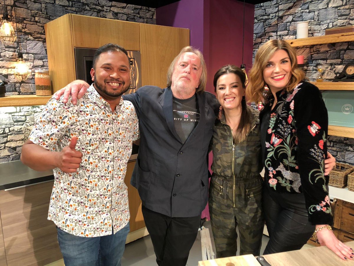 The Cottage Restaurant (@cottageleitrim) on Twitter photo Scenes from the set! <a href="/ShamHanifa/">Sham Hanifa</a> was on the <a href="/SixOClockShow/">The Six O'Clock Show</a> tonight cooking some Spicy Chiken on Roti with pickled cabbage! The perfect dish to beat the Monday Blues 😋 Scenes from the set! <a href="/ShamHanifa/">Sham Hanifa</a> was on the <a href="/SixOClockShow/">The Six O'Clock Show</a> tonight cooking some Spicy Chiken on Roti with pickled cabbage! The perfect dish to beat the Monday Blues 😋