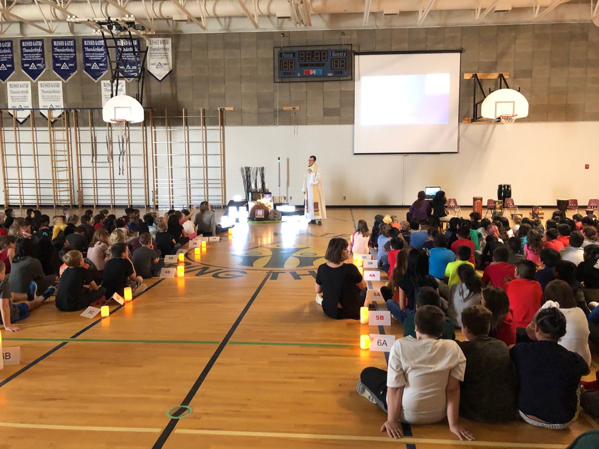 StKateriECSD's tweet photo. A huge THANK YOU to Fr. Glenn for coming to St. Kateri and helping us with our school opening celebration. With Fr. Glenn’s help, our students, teachers and parents were able to learn more about “Walking Together in the Light of Christ.” #ecsdfaithinspires
#ecsd
#abed https://t.co/dteZiicart